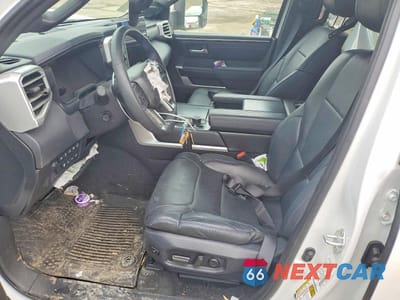 Zdjęcie 7 z 11 samochodu: 2025 TOYOTA TUNDRA PLATINUM VIN:5TFWA5EC4SX042401 - miniatura