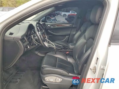 Zdjęcie 7 z 14 samochodu: 2016 PORSCHE MACAN S VIN:WP1AB2A50GLB47561 - miniatura