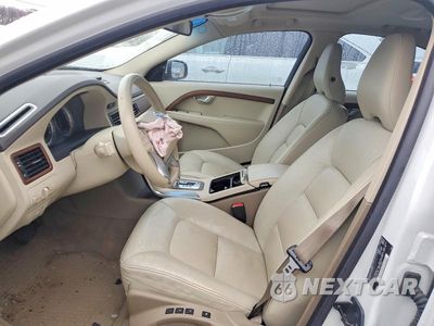 Zdjęcie 7 z 12 samochodu: 2010 VOLVO S80 3.2 VIN:YV1960AS1A1130722 - miniatura