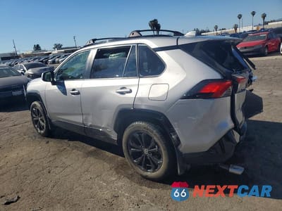 Drugie zdjęcie samochodu z przodu: 2022 TOYOTA RAV4 HYBRID SE VIN:JTM16RFVXND048728 - miniatura