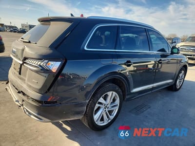 Trzecie zdjęcie samochodu z tyłu: 2023 AUDI Q7 PREMIUM PLUS VIN:WA1LXBF71PD015208 - miniatura