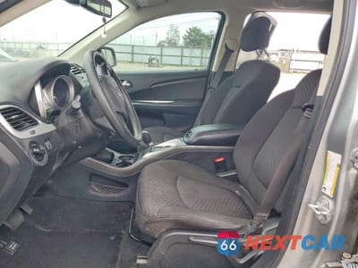 Zdjęcie 7 z 13 samochodu: 2020 DODGE JOURNEY SE VIN:3C4PDCAB1LT202423 - miniatura