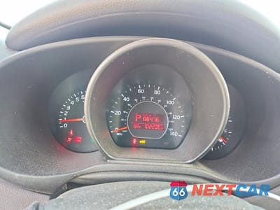 Zdjęcie 9 z 12 samochodu: 2015 KIA SOUL + VIN:KNDJP3A50F7154574 - miniatura