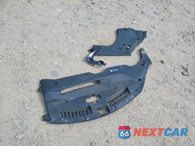 Zdjęcie 12 z 12 samochodu: 2017 LEXUS RC 350 BASE VIN:JTHHE5BC8H5017747 - miniatura