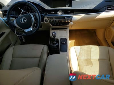 Zdjęcie 8 z 12 samochodu: 2015 LEXUS ES 350 VIN:JTHBK1GG3F2206632 - miniatura