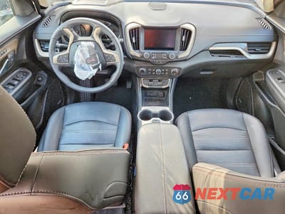 Zdjęcie 8 z 13 samochodu: 2022 GMC TERRAIN DENALI VIN:3GKALXEV6NL298495 - miniatura