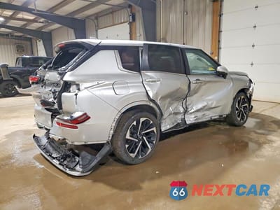 Trzecie zdjęcie samochodu z tyłu: 2024 MITSUBISHI OUTLANDER SE VIN:JA4J4VA85RZ047960 - miniatura