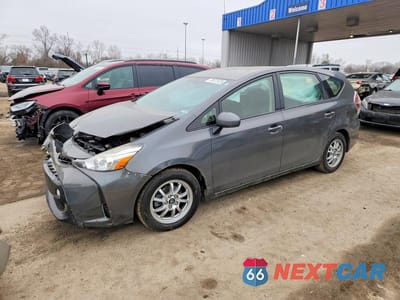 2015 TOYOTA PRIUS V TWO JTDZN3EU0FJ015932 - główne zdjęcie licytacji z USA - miniatura