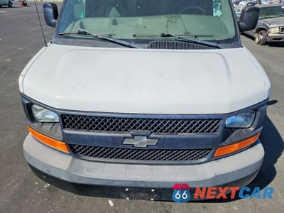 Zdjęcie 12 z 13 samochodu: 2009 CHEV EXPRESS G3500 VIN:1GCHG35K391154929 - miniatura