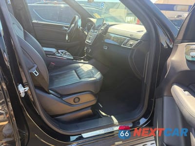 Piąte zdjęcie samochodu w środku: 2017 MERCEDES-BENZ GLS 450 4MATIC VIN:4JGDF6EE9HA837080 - miniatura