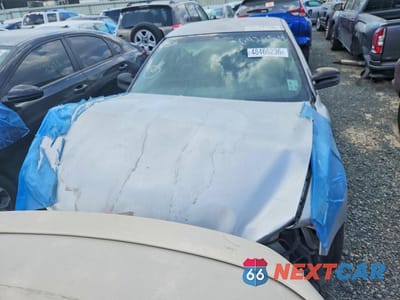 Piąte zdjęcie samochodu w środku: 2001 PONTIAC GRAND AM SE VIN:1G2NE52T61M642054 - miniatura