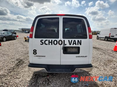 Zdjęcie 6 z 14 samochodu: 2003 CHEVROLET EXPRESS G3500 VIN:1GAHG39U631215220 - miniatura