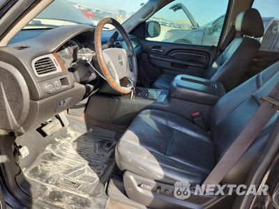 Zdjęcie 7 z 12 samochodu: 2012 GMC YUKON DENALI VIN:1GKS2EEF4CR277607 - miniatura