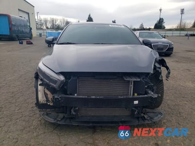 Piąte zdjęcie samochodu w środku: 2024 KIA FORTE GT VIN:3KPF44AC8RE752628 - miniatura