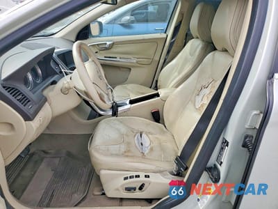 Zdjęcie 7 z 12 samochodu: 2013 VOLVO XC60 3.2 VIN:YV4952DL2D2381964 - miniatura