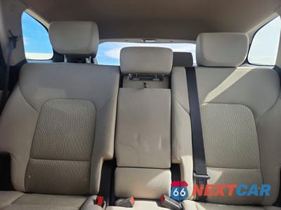 Zdjęcie 10 z 12 samochodu: 2018 HYUNDAI SANTA FE SE VIN:KM8SM4HF8JU270189 - miniatura