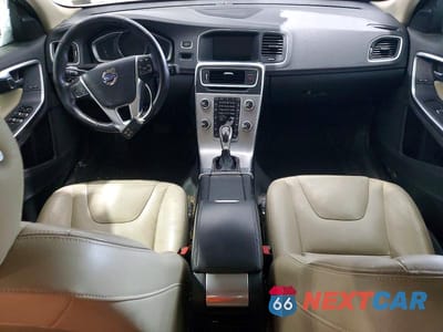 Zdjęcie 8 z 11 samochodu: 2018 VOLVO S60 INSCRIPTION VIN:LYV402TK8JB165079 - miniatura