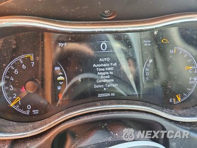 Zdjęcie 9 z 12 samochodu: 2015 JEEP GRAND CHEROKEE LIMITED VIN:1C4RJFBG1FC233975 - miniatura