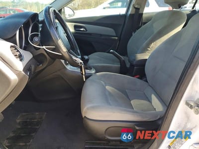 Zdjęcie 7 z 11 samochodu: 2012 CHEVROLET CRUZE ECO VIN:1G1PK5SC3C7296889 - miniatura