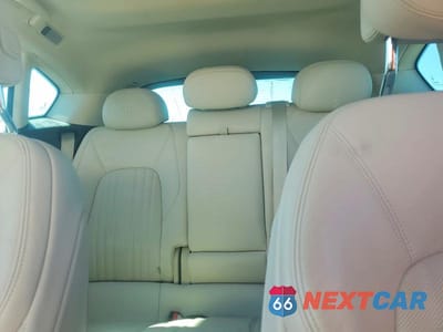 Zdjęcie 10 z 13 samochodu: 2019 MASERATI LEVANTE VIN:ZN661XUA3KX328038 - miniatura
