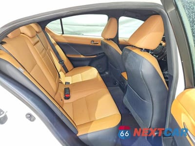 Zdjęcie 10 z 12 samochodu: 2021 LEXUS IS 300 BASE VIN:JTHAA1D25M5116823 - miniatura