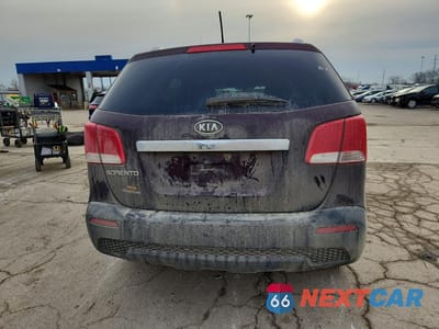 Zdjęcie 6 z 12 samochodu: 2012 KIA SORENTO LX VIN:5XYKTDA26CG226968 - miniatura