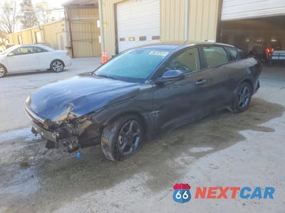2025 KIA K4 LXS 3KPFT4DE2SE056529 - główne zdjęcie licytacji z USA - miniatura