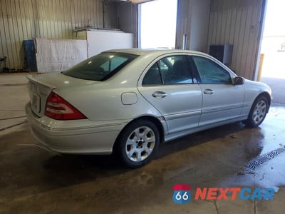 Trzecie zdjęcie samochodu z tyłu: 2007 MERCEDES-BENZ C 280 4MATIC VIN:WDBRF92H77F927483 - miniatura