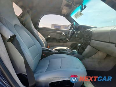 Zdjęcie 10 z 13 samochodu: 2000 PORSCHE BOXSTER VIN:WP0CA2983YU624152 - miniatura