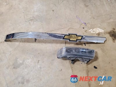 Zdjęcie 13 z 14 samochodu: 2022 CHEVROLET EXPRESS 2500 CARGO UTILITY / SERVICE VAN VIN:1GCWGAFP0N1223060 - miniatura