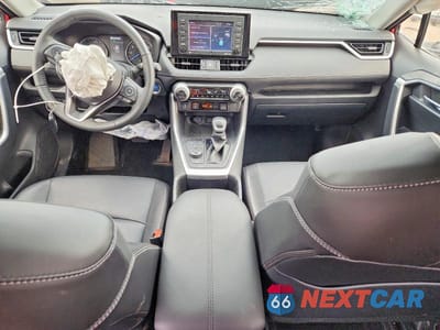 Zdjęcie 8 z 13 samochodu: 2022 TOYOTA RAV4 HYBRID XLE PREMIUM VIN:JTMB6RFV4ND073628 - miniatura