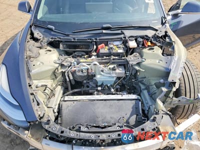 Zdjęcie 11 z 11 samochodu: 2018 TESLA MODEL 3 VIN:5YJ3E1EB3JF054815 - miniatura