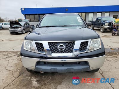 Piąte zdjęcie samochodu w środku: 2011 NISSAN FRONTIER SV V6 VIN:1N6AD0CW2BC440728 - miniatura