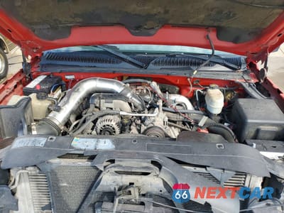 Zdjęcie 11 z 13 samochodu: 2005 CHEVROLET SILVERADO K2500 HEAVY DUTY VIN:1GCHK29205E291056 - miniatura