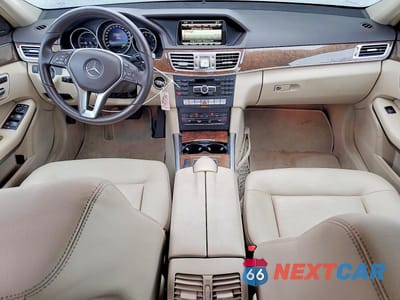 Zdjęcie 8 z 11 samochodu: 2015 MERCEDES-BENZ E 350 4MATIC VIN:WDDHF8JB7FB090315 - miniatura