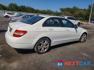 Trzecie zdjęcie samochodu z tyłu: 2008 MERCEDES-BENZ C 300 VIN:WDDGF54X98F090894 - miniatura