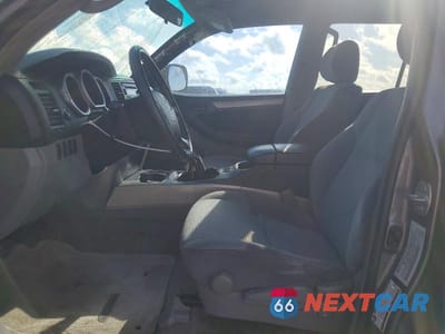 Zdjęcie 7 z 13 samochodu: 2005 TOYOTA 4RUNNER SR5 VIN:JTEZU14R950049193 - miniatura