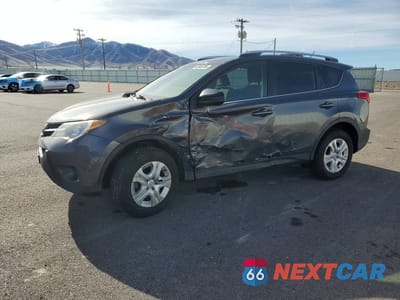 2015 TOYOTA RAV4 LE JTMBFREV9FJ019035 - główne zdjęcie licytacji z USA - miniatura