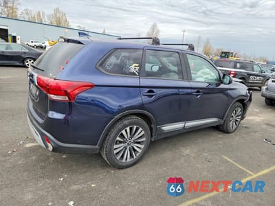 Trzecie zdjęcie samochodu z tyłu: 2020 MITSUBISHI OUTLANDER ES VIN:JA4AD2A30LZ009160 - miniatura