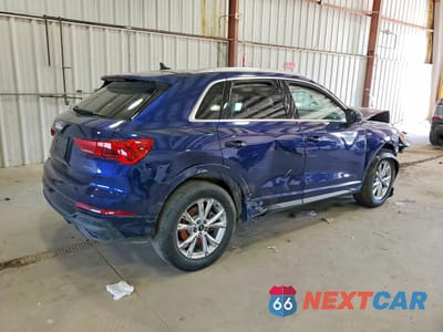 Trzecie zdjęcie samochodu z tyłu: 2025 AUDI Q3 PREMIUM S LINE 45 VIN:WA1DECF32S1049214 - miniatura