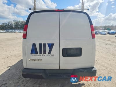 Zdjęcie 6 z 12 samochodu: 2018 CHEV EXPRESS G2500 VIN:1GCWGAFP6J1342869 - miniatura