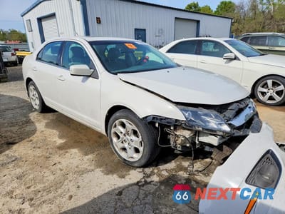 Czwarte zdjęcie samochodu z boku: 2011 FORD FUSION SE VIN:3FAHP0HA9BR340705 - miniatura