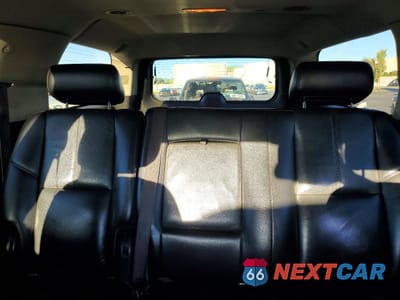 Zdjęcie 10 z 13 samochodu: 2007 CHEVROLET SUBURBAN K1500 VIN:1GNFK16397R190308 - miniatura