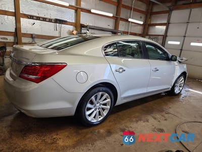 Trzecie zdjęcie samochodu z tyłu: 2014 BUICK LACROSSE VIN:1G4GB5G31EF305741 - miniatura