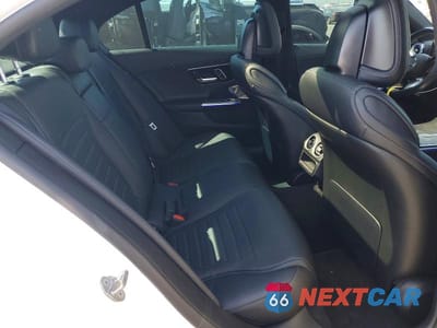 Zdjęcie 10 z 12 samochodu: 2022 MERCEDES-BENZ C 300 VIN:W1KAF4GB4NR018771 - miniatura