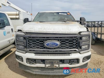 Piąte zdjęcie samochodu w środku: 2024 FORD F250 SUPER DUTY VIN:1FT8W2BT0REC65151 - miniatura