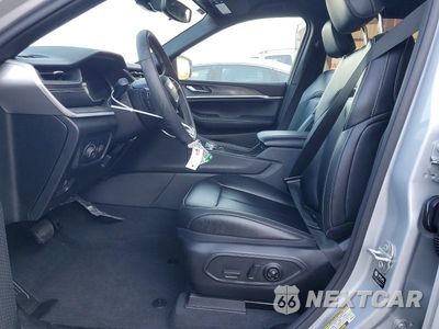 Zdjęcie 7 z 13 samochodu: 2024 JEEP GRAND CHEROKEE LIMITED VIN:1C4RJHBG4R8559241 - miniatura
