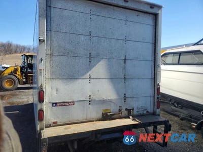 Zdjęcie 6 z 12 samochodu: 2013 ISUZU NPR HD BOX TRUCK VIN:JALC4W163D7000478 - miniatura
