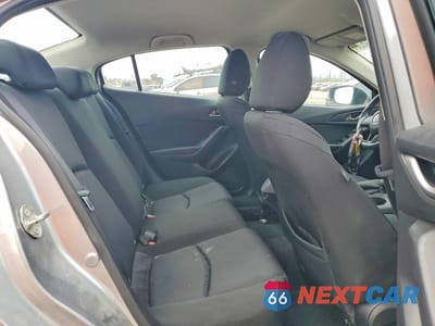 Zdjęcie 10 z 11 samochodu: 2015 MAZDA 3 SV VIN:JM1BM1T79F1246091 - miniatura