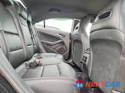 Zdjęcie 10 z 13 samochodu: 2017 MERCEDES-BENZ CLA 250 VIN:WDDSJ4EBXHN426547 - miniatura